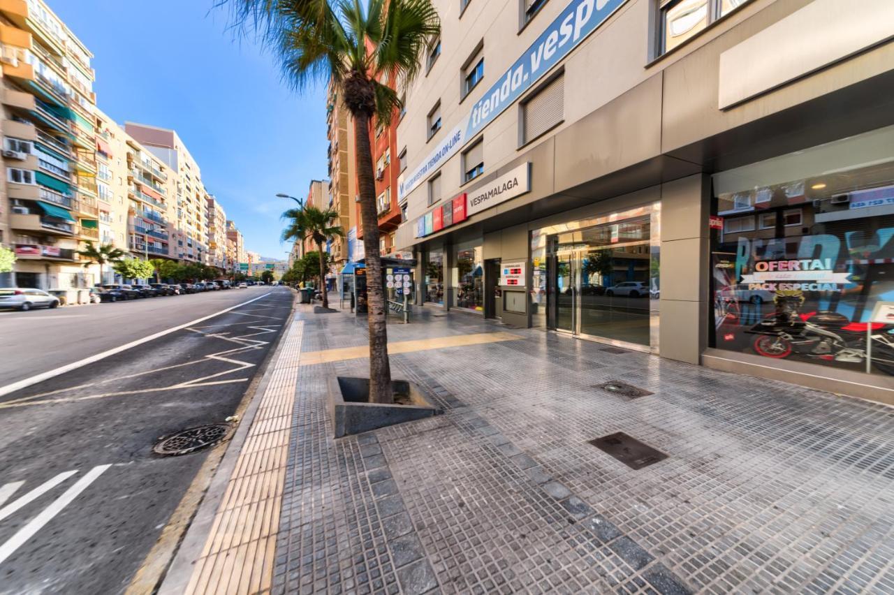 Holidays2malaga Salitre Cerca Estacion Ave & Fibra Wifi Lägenhet